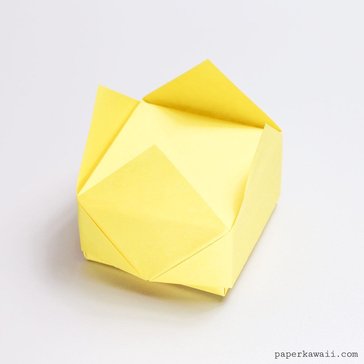 3-easy-origami-boxes-crown-box