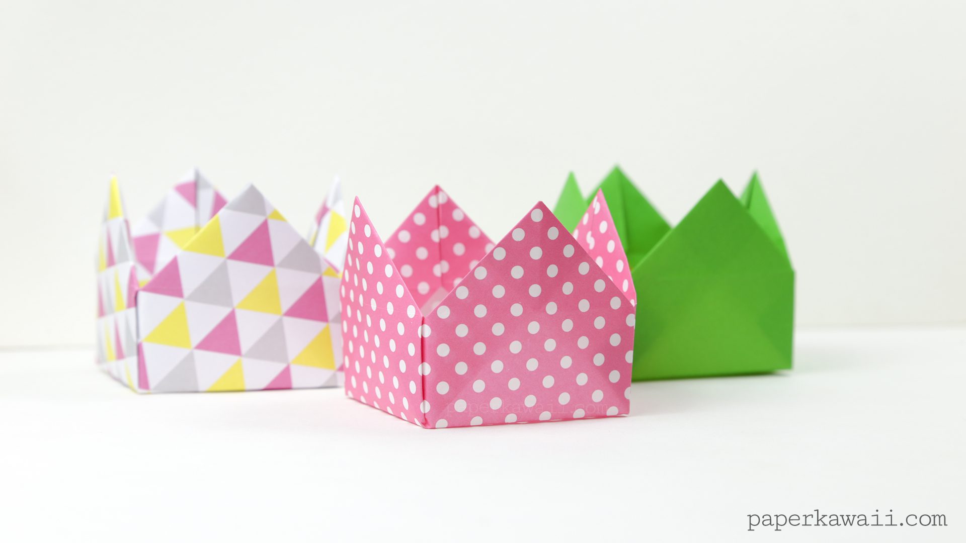 origami crown box or lid tutorial #origami #crafts #crown #party #diy