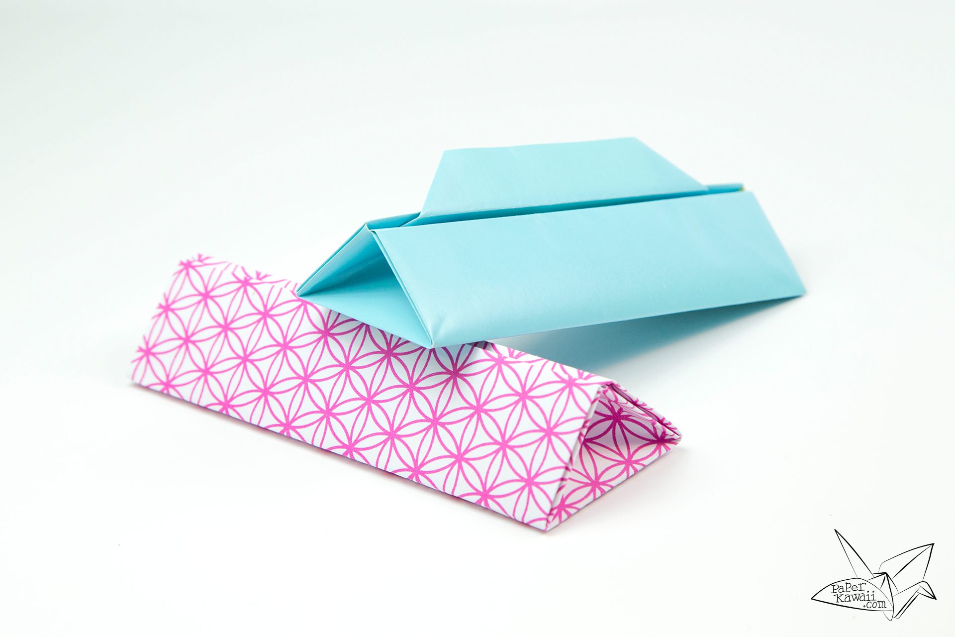 Triangular Origami Box Tutorial - Gift Box