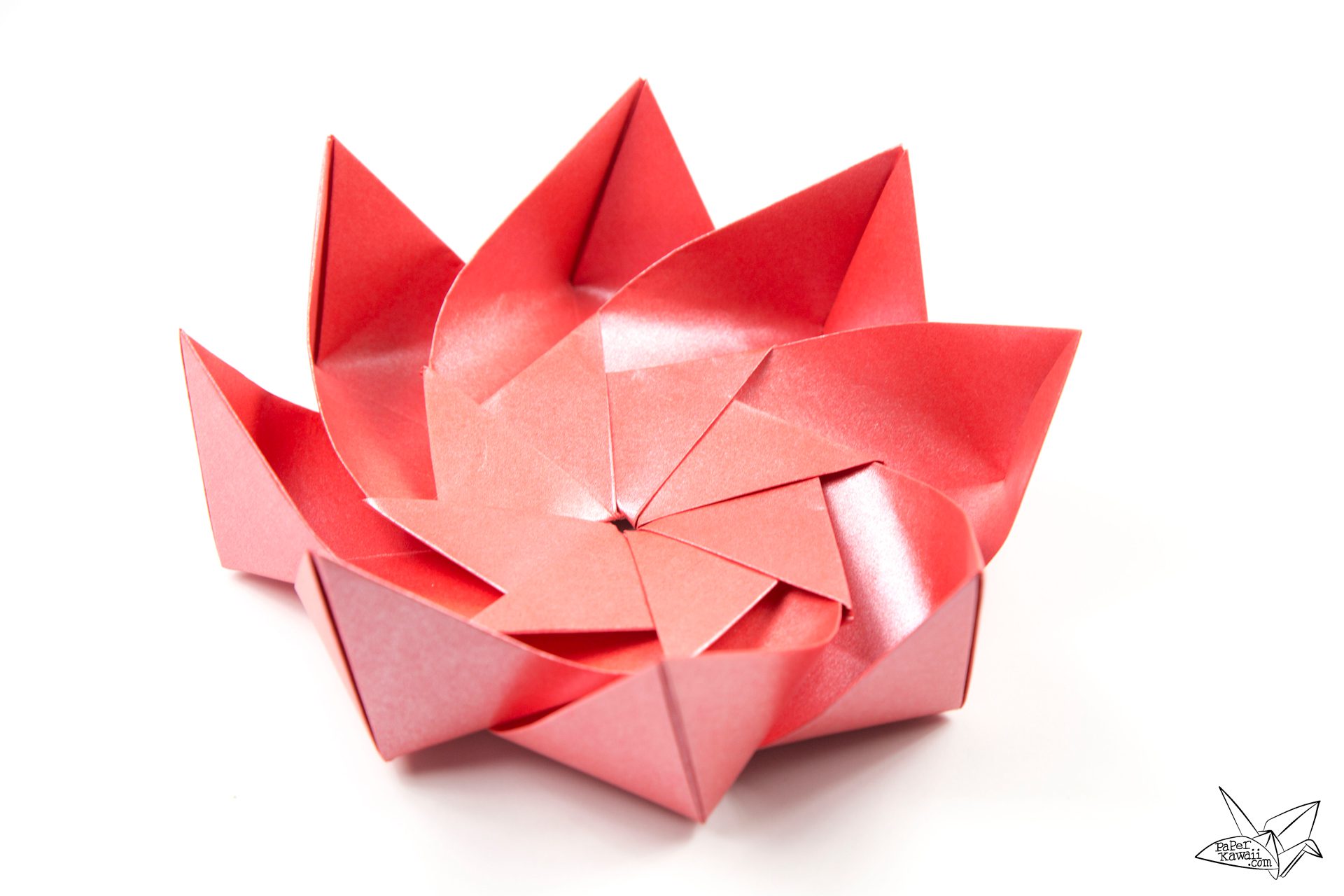 Modular Origami Lotus Flower with 8 Petals Tutorial Paper Kawaii