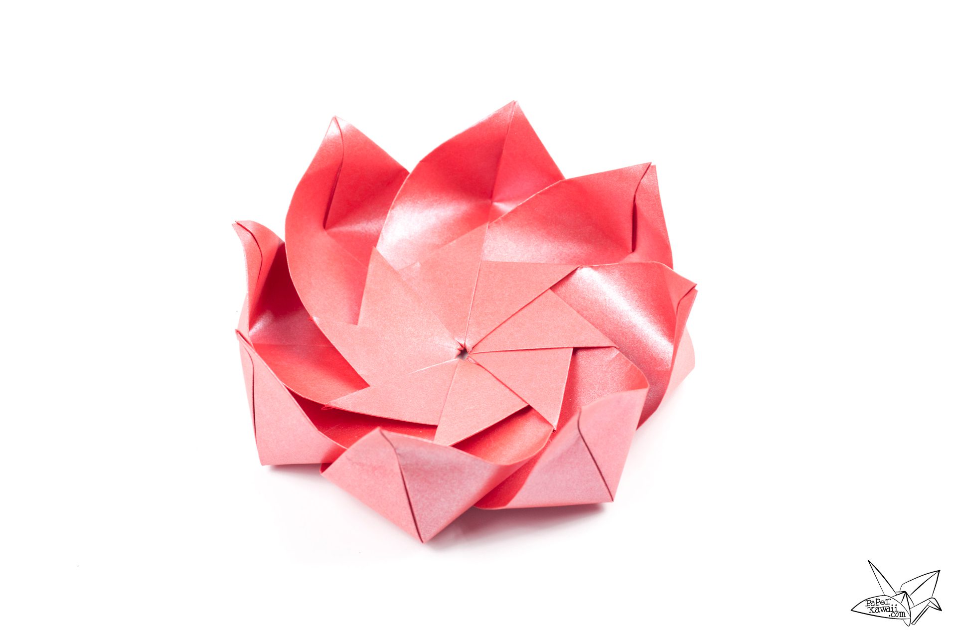 Modular Origami Lotus Flower with 8 Petals - Tutorial