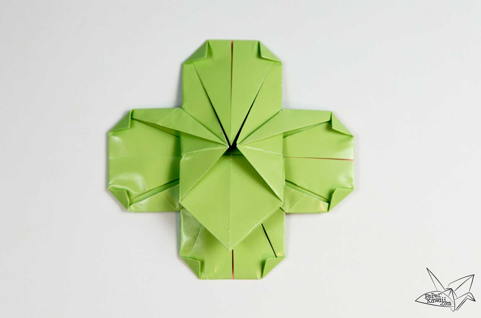 Origami Clover Bookmark Tutorial from Hello Origami by Mizutama