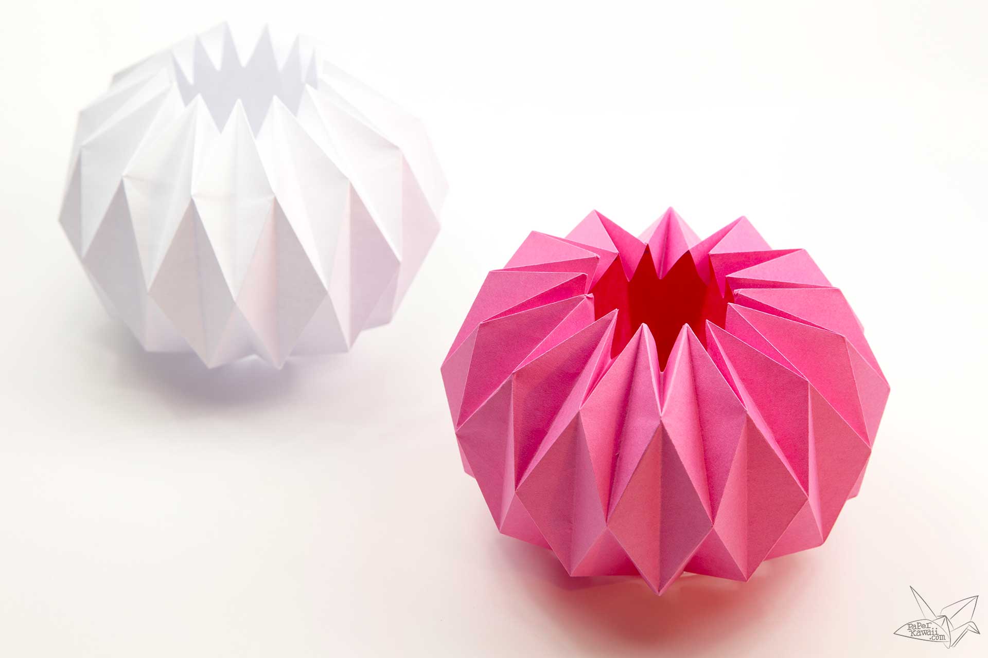 Origami Vase Cover Tutorial - Accordion Origami