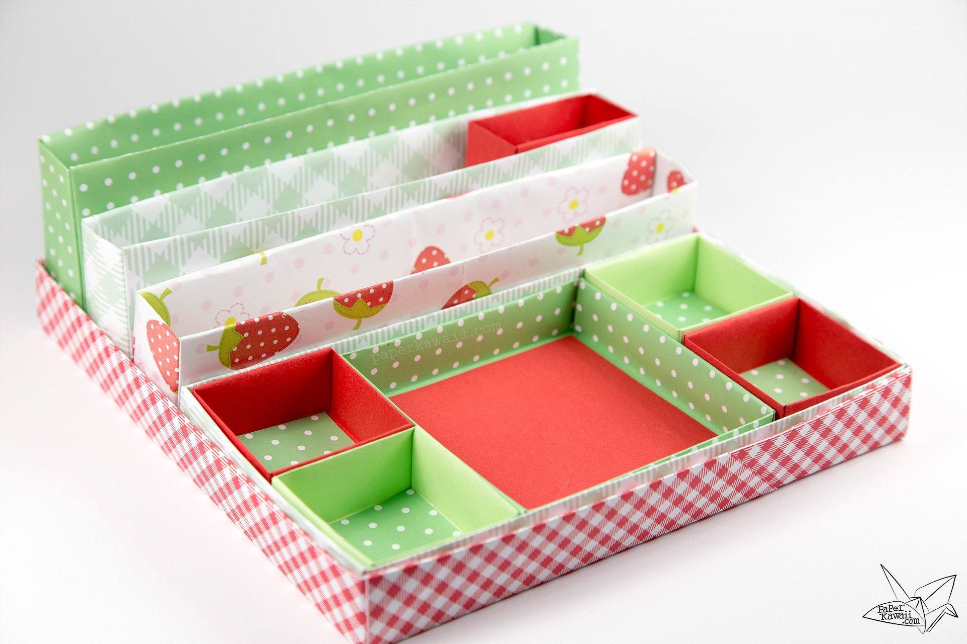 Origami Desk Tidy Tutorial Paper Kawaii 03