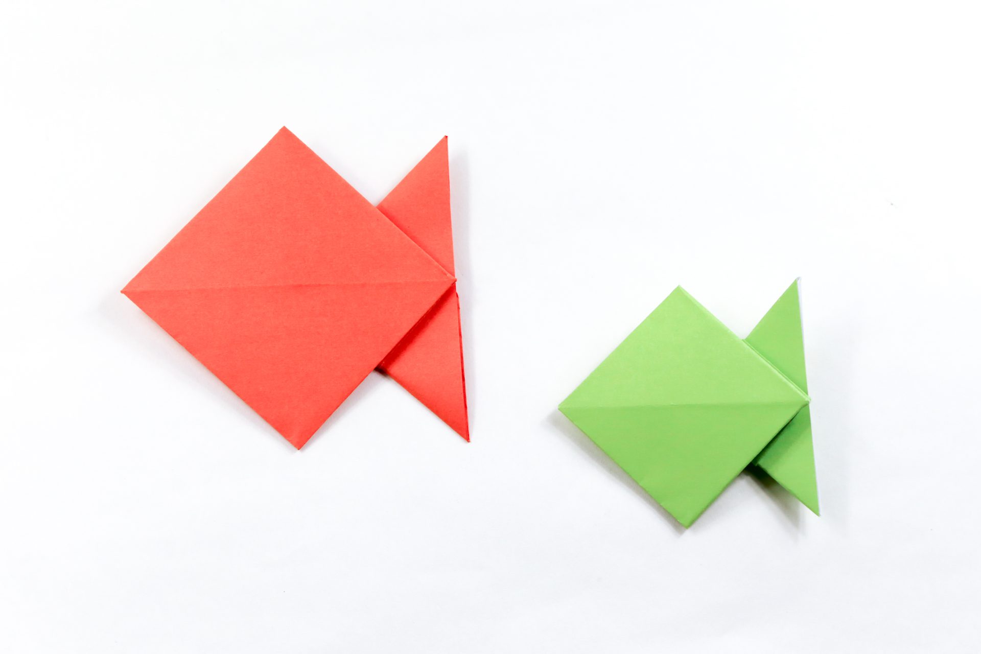Origami Fish (Easy Step by Step Tutorial)