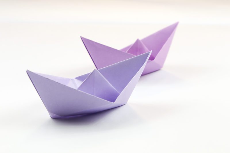 Traditional Origami Boat 00 800x533